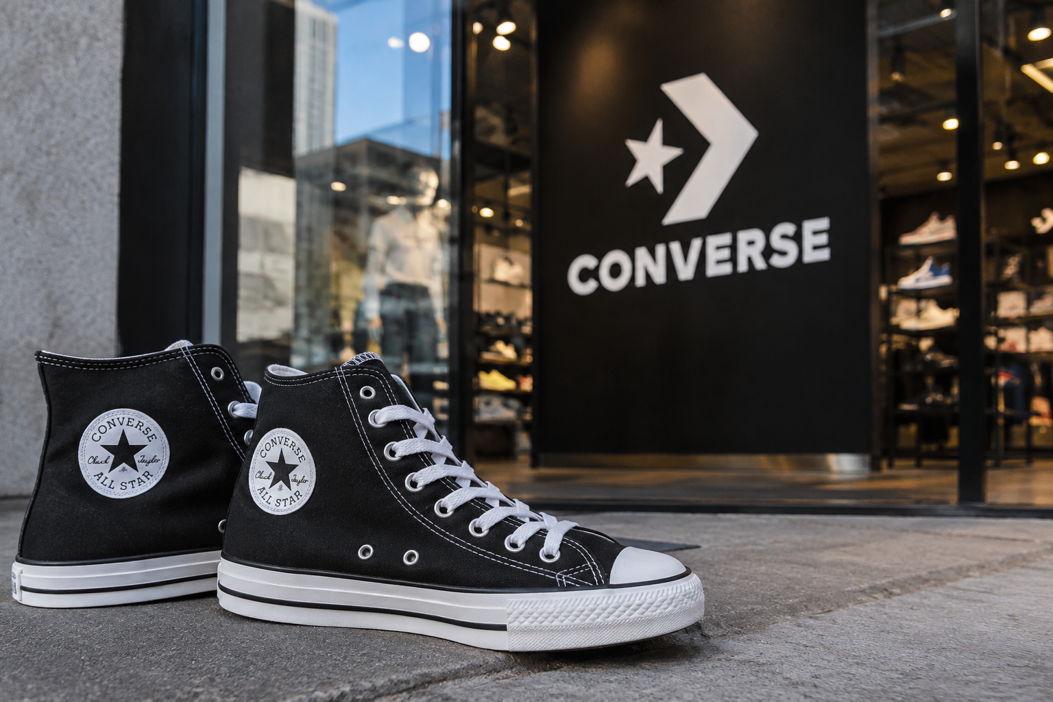 Nike, Converse’i Satabilir! İkonik Modeller Satışları Kurtaramadı